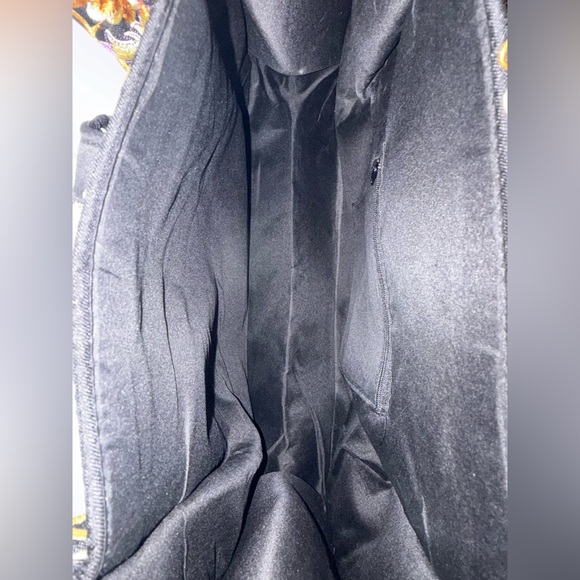 Tote with embroidered purple flowers - Picture 5 of 6